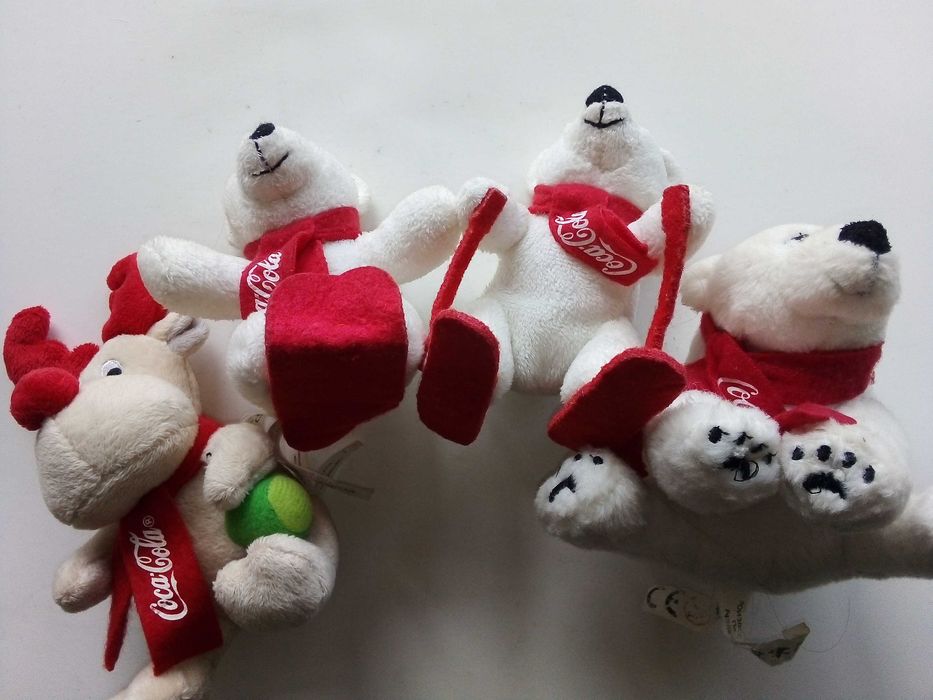 Плюшени играчки "Кока Кола"