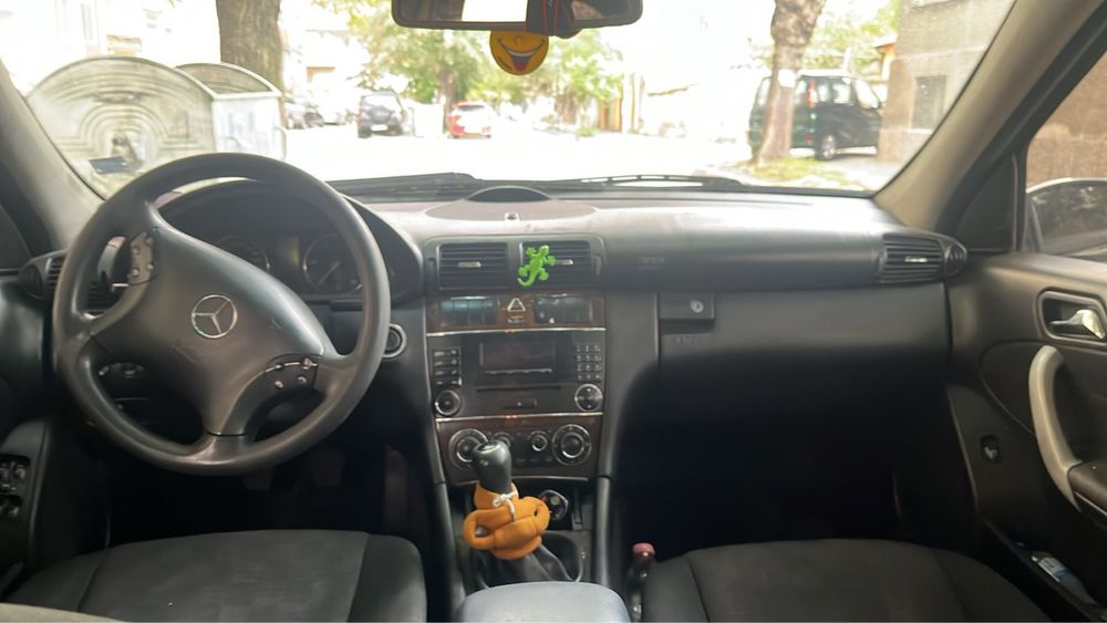 Mercedes C200 CDI 122кс. 2004г СПЕШНО!!!
