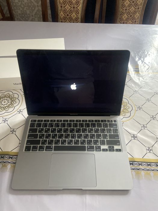 Продам Macbook Air M1 8/256 или обмен на ПК