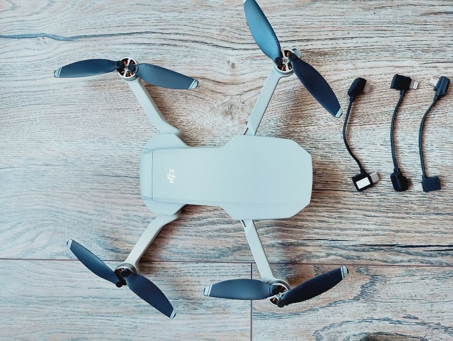 Дрон DJI Mavic mini