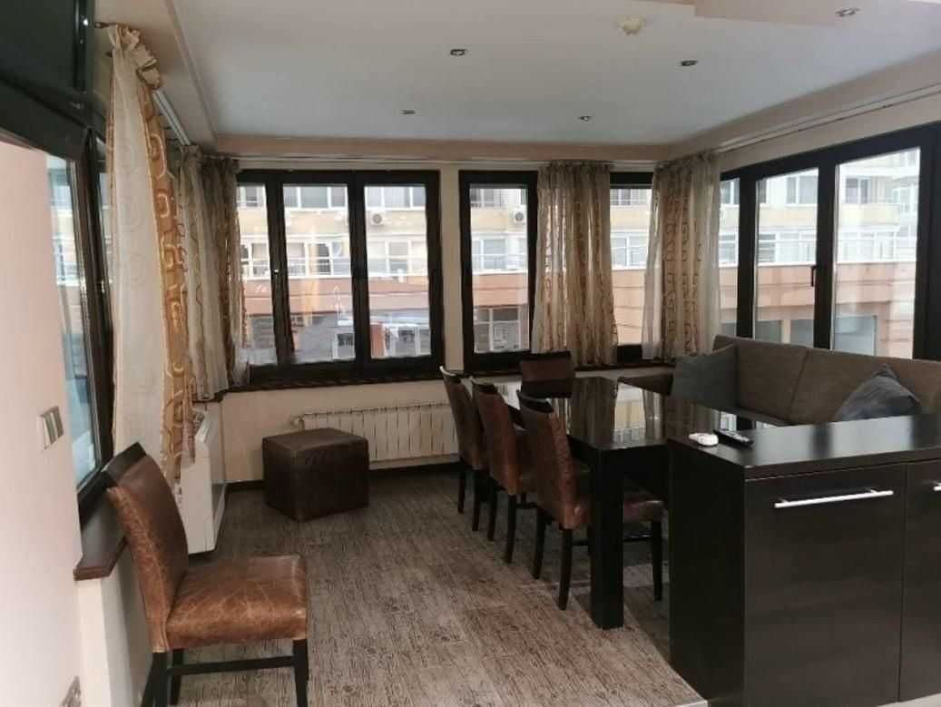 Дава се под наем Тристаен апартамент в София, Изток - 105 кв.м за 479.4 € - Снимка #2