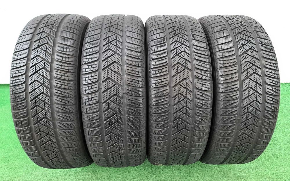 4бр. 235/65/17 PIRELLI Scorpion - зимни