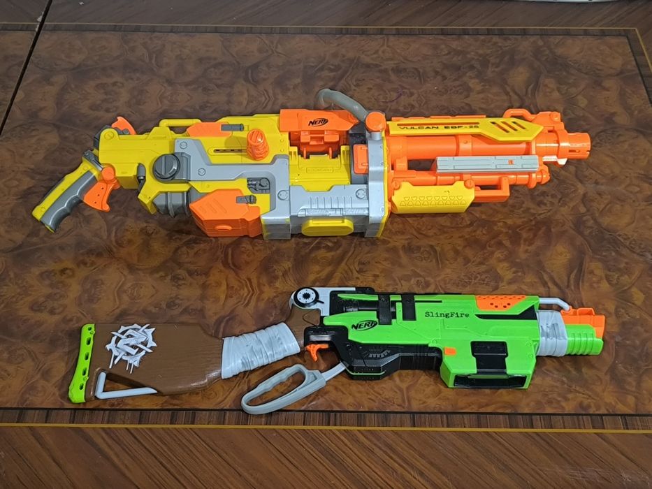 бластеры Nerf Vulcan EBF-25 и Zombie Strike SlingFire