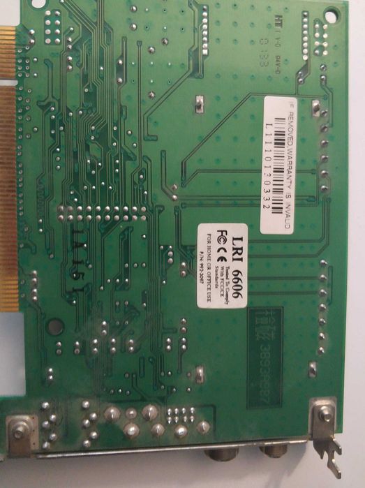 Placă SAPPHIRE pulse radeon rx 550 - 4gb gddr5 si doua bonusuri retro