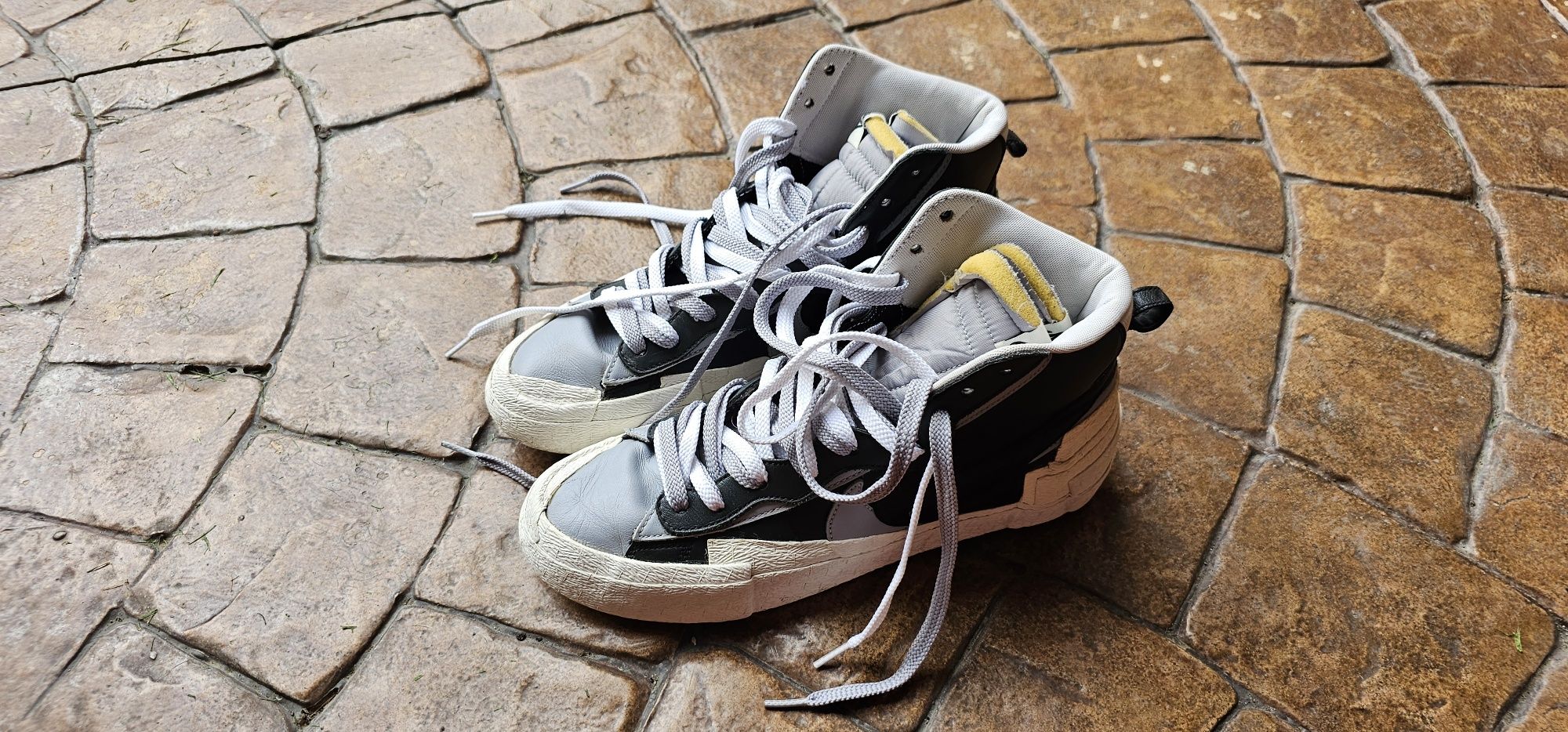 Sacai Nike Blazer Mid Black Wolf Grey BV0072-002