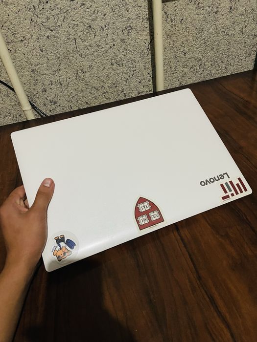 Lenovo noutbuk narxi arzon aybi yuq
