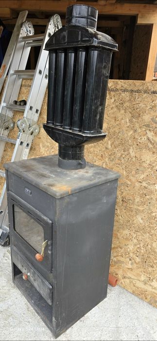 Камина на дърва Прити