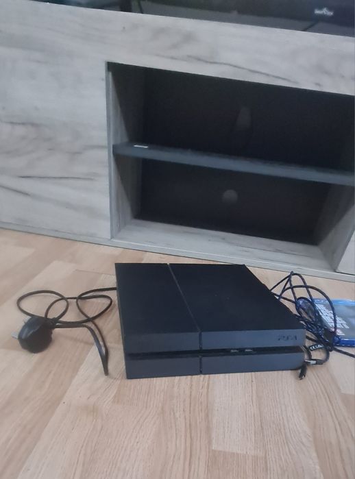 PlayStation 4 fat