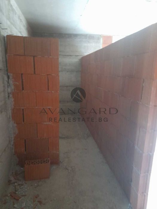 Продава се Едностаен апартамент в Пловдив, Кючук Париж - 40 кв.м за 1079 €/кв.м - Снимка #1