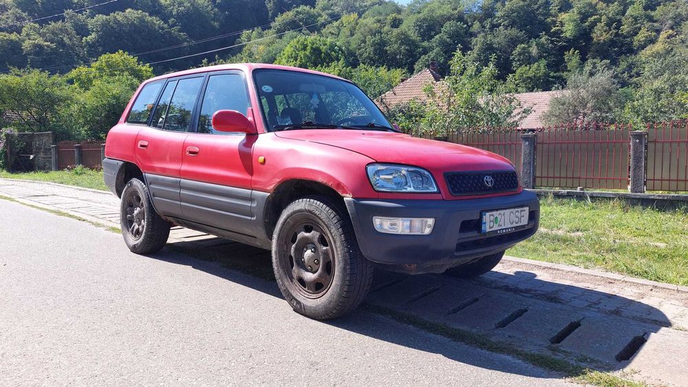 TOYOTA RAV4- 1,  4 x 4, 148.000 km, benzină, an 2000, unic proprietar