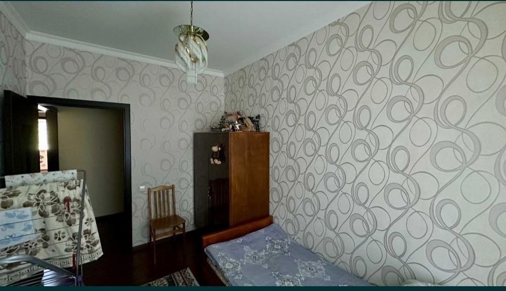 Продаётся на Карасу-1 5ком