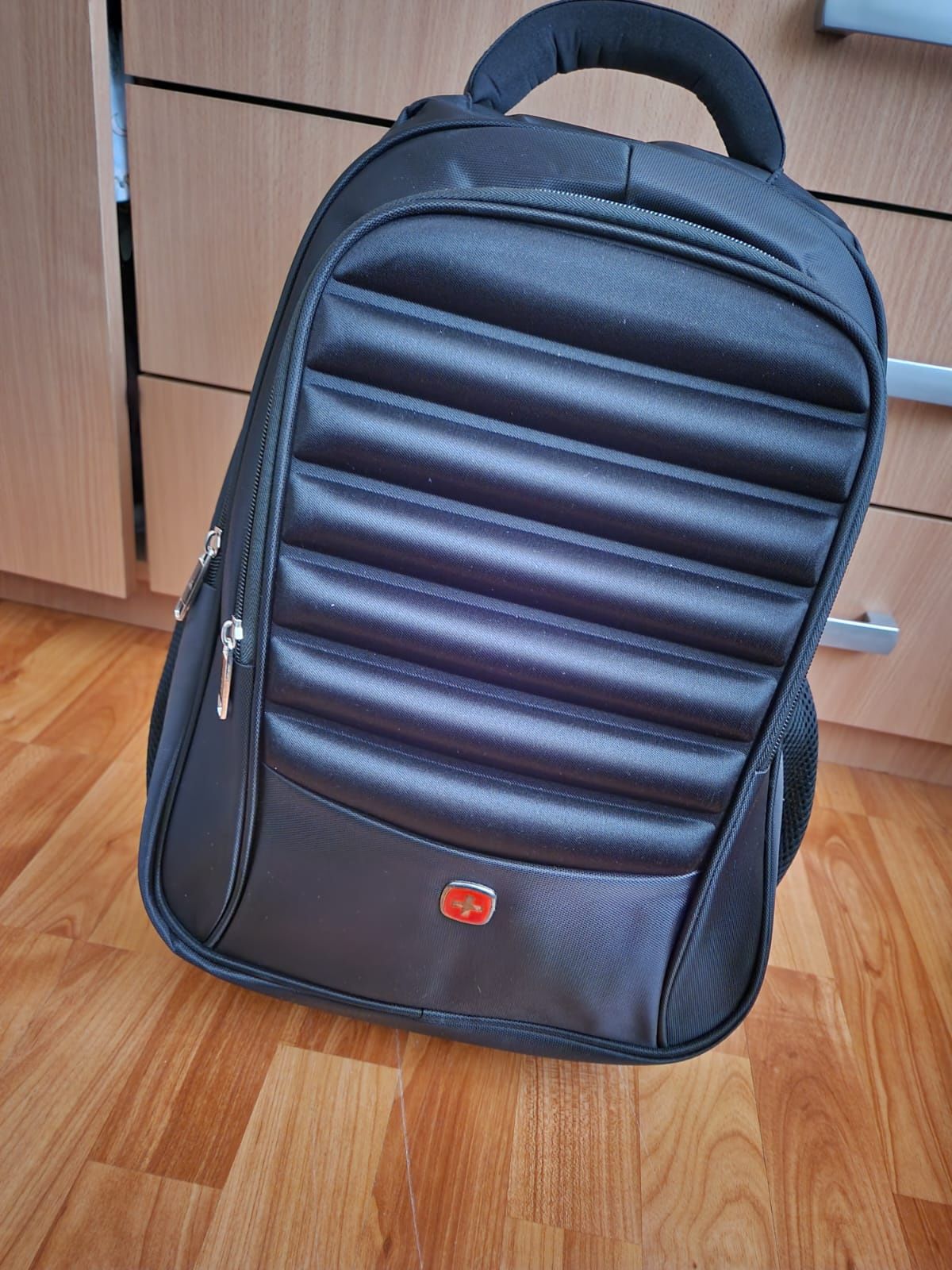 Geanta Swiss model nou