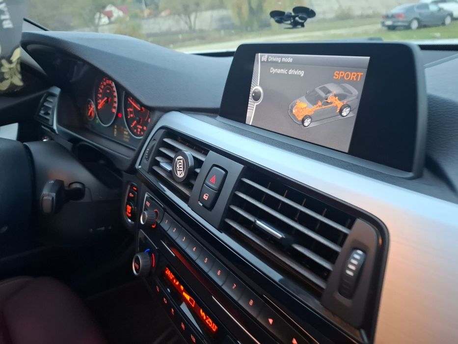 BMW 320 D- SPORT LINE/F 30 Deosebit