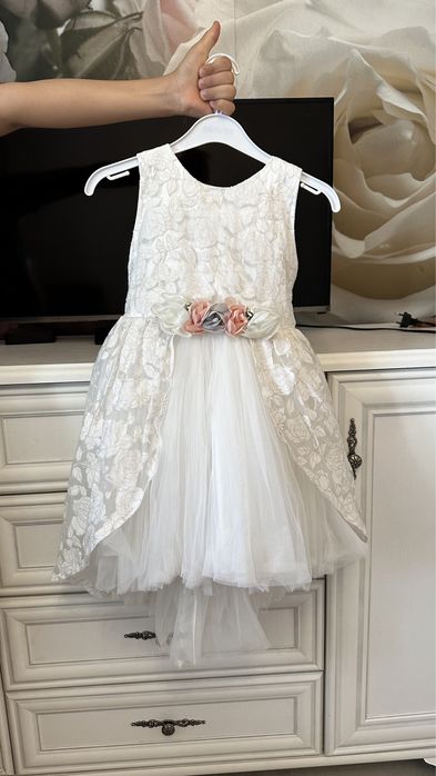 Детское платье нарядное