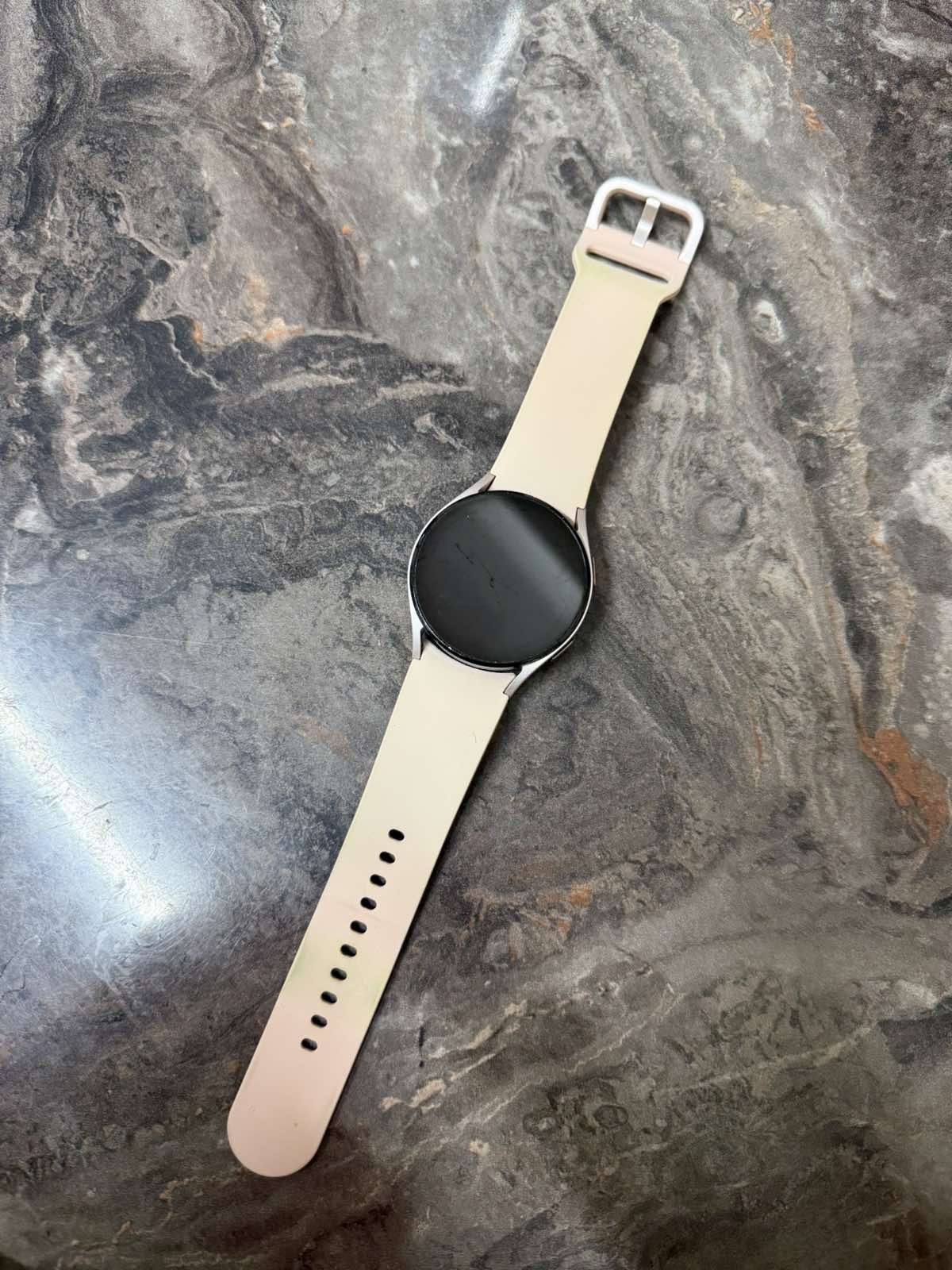 Часовник  Samsung watch 5