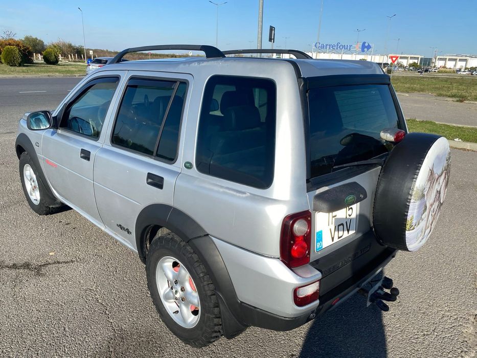 Land Rover Freelander 4x4  2005  Man5+1  2.0D BMW   Mp3  Cârlig