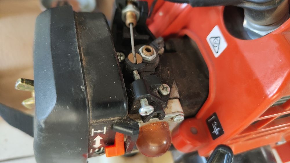 Motocoasa Cositoare Japoneza ECHO + ham, tambur cu fir si disc