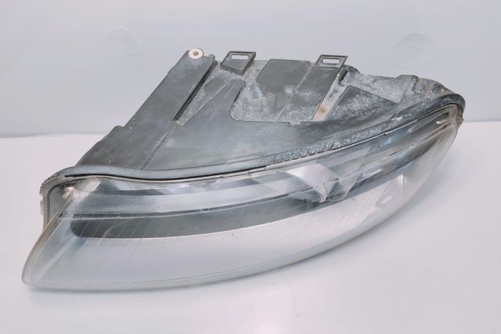 Far  stanga 16013500 Audi A6 4F/C6