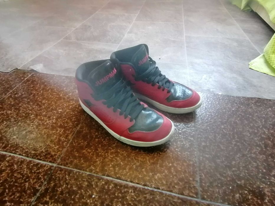 Nike Jordan 42.5 Кецове