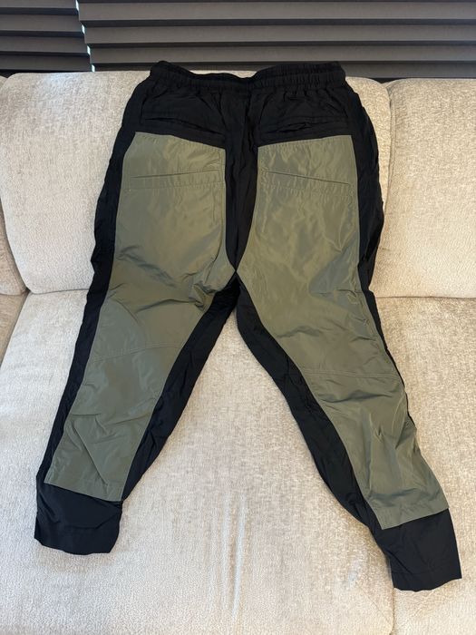 Luda панталон рядък