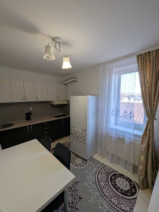 Дава се под наем Едностаен апартамент в София, Модерно предградие - 42 кв.м за 325 € - Снимка #1