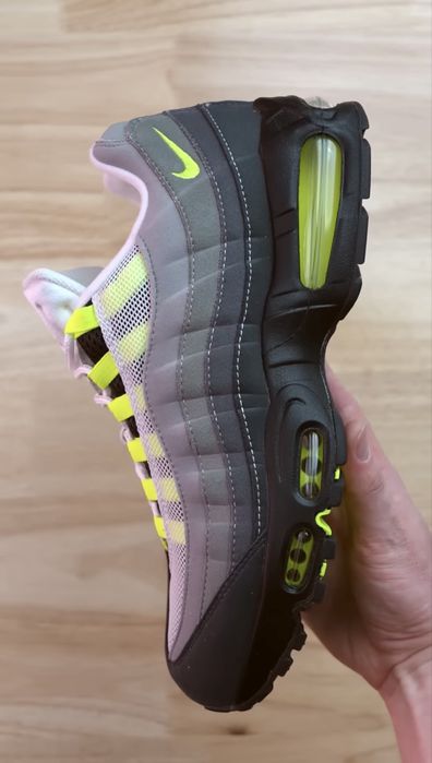 Nike Air Max 95 Neon