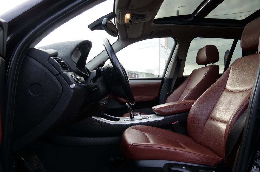 BMW X3 20d xDrive | Piele Rosie | Panoramic | RATE | GARANTIE 1 AN