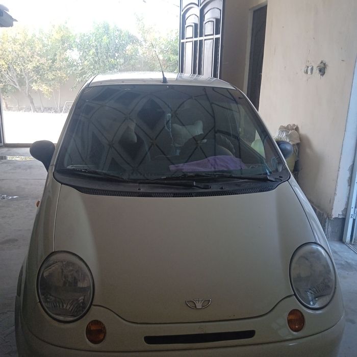 Matiz mashina sotiladi