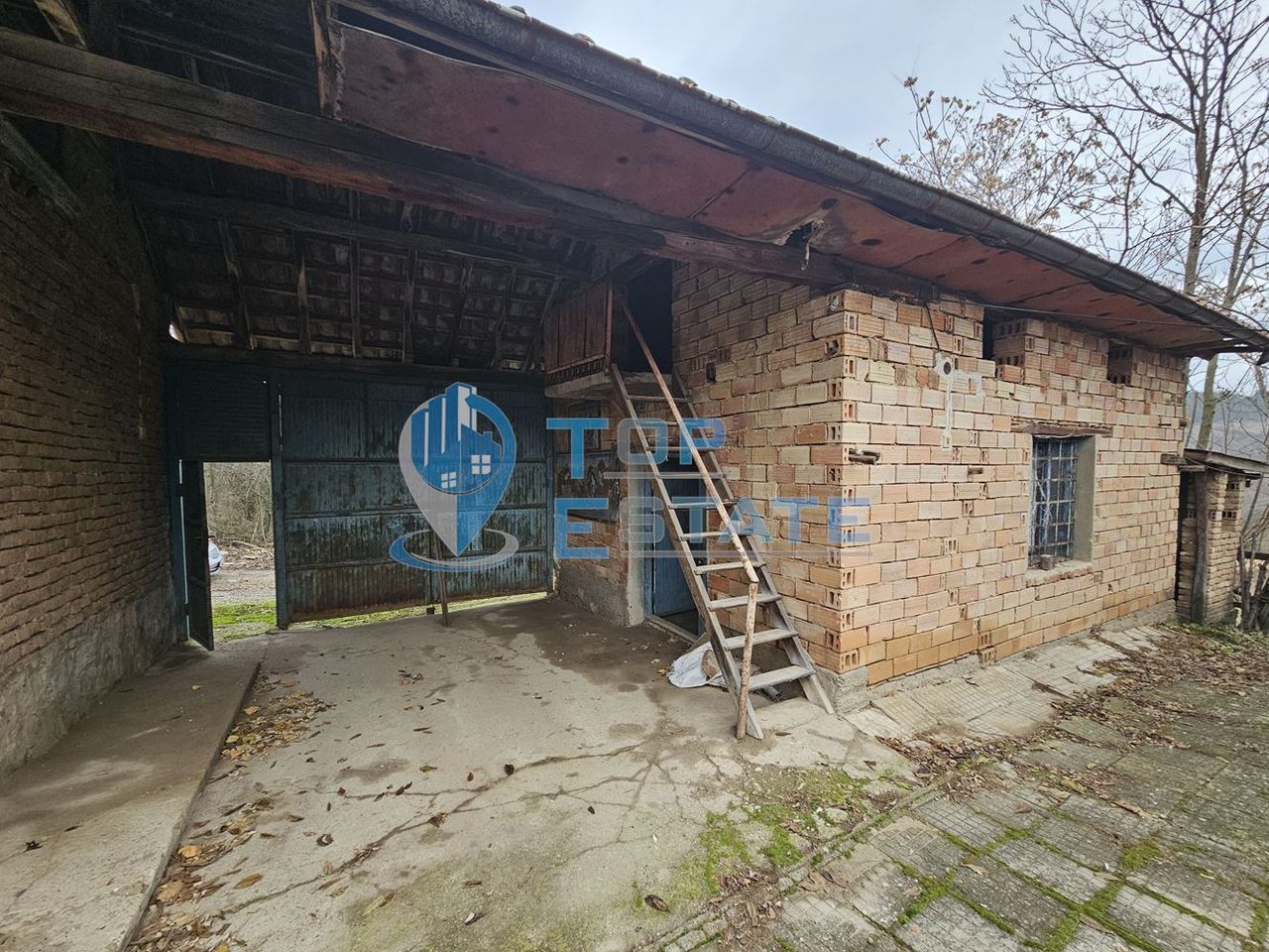 Продава се Къща в с. Козловец, Област Велико Търново - 100 кв.м за 138 €/кв.м - Снимка #3