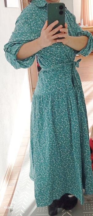 Vând rochie lunga nouă fără eticheta