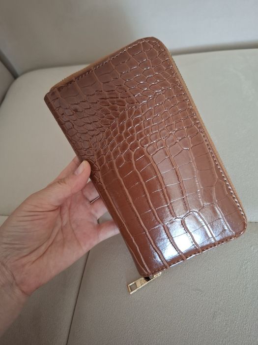 Продам женский кошелек/портмоне