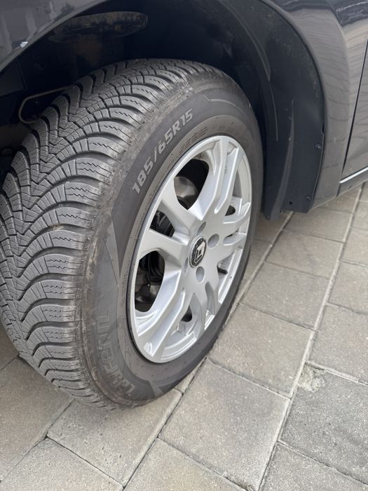 Vand Dacia Logan an fabricatie 2017