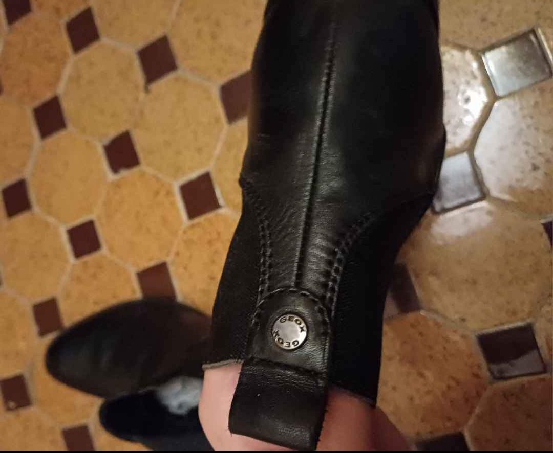 Ghete GEOX PIELE NOI 42/43