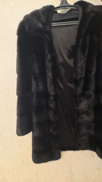 Шуба черная, норковая