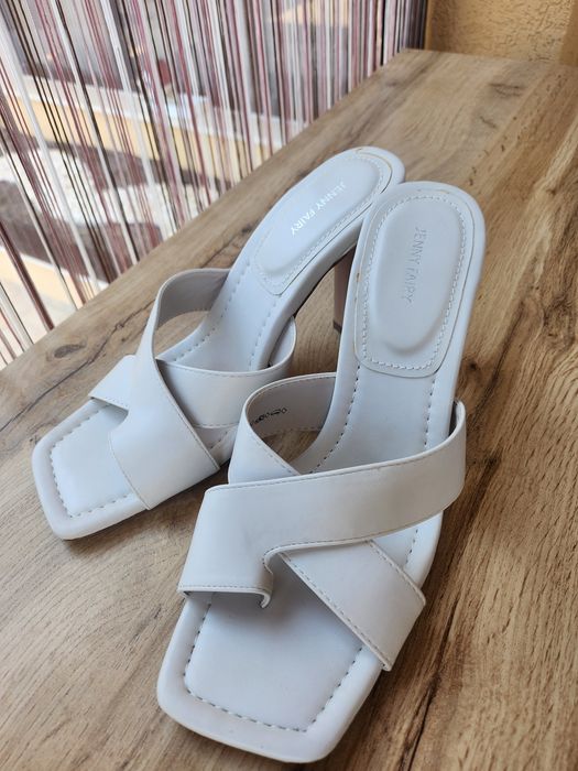 Дамски чехли на висок ток Janny fairy