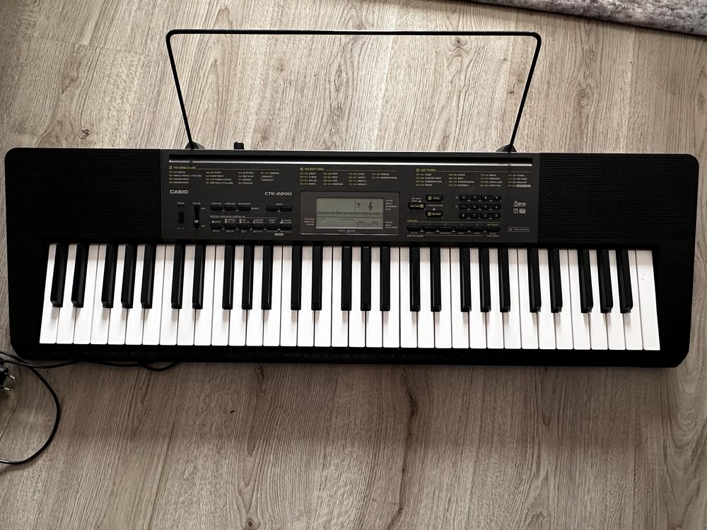 Casio CTk 2200 model electronic piano,
