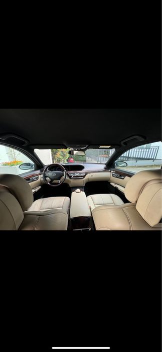 Dezmembrez w221 S320 s350