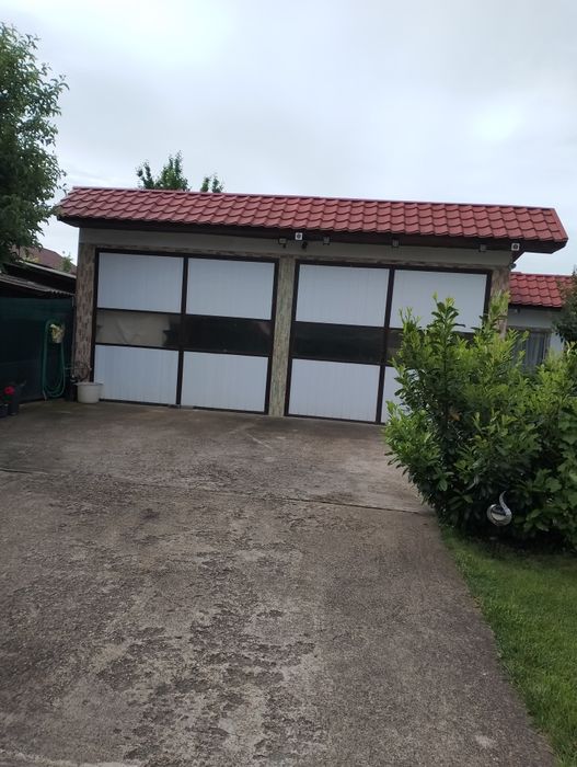 Vând casă plus spatiu pentru afacere