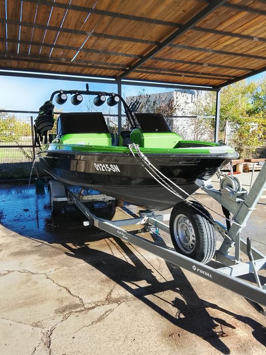 OCAZIE !!! Se vinde barca Finval Fish Pro