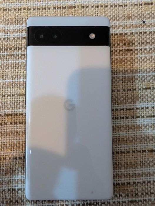Google Pixel 6a, нова батерия