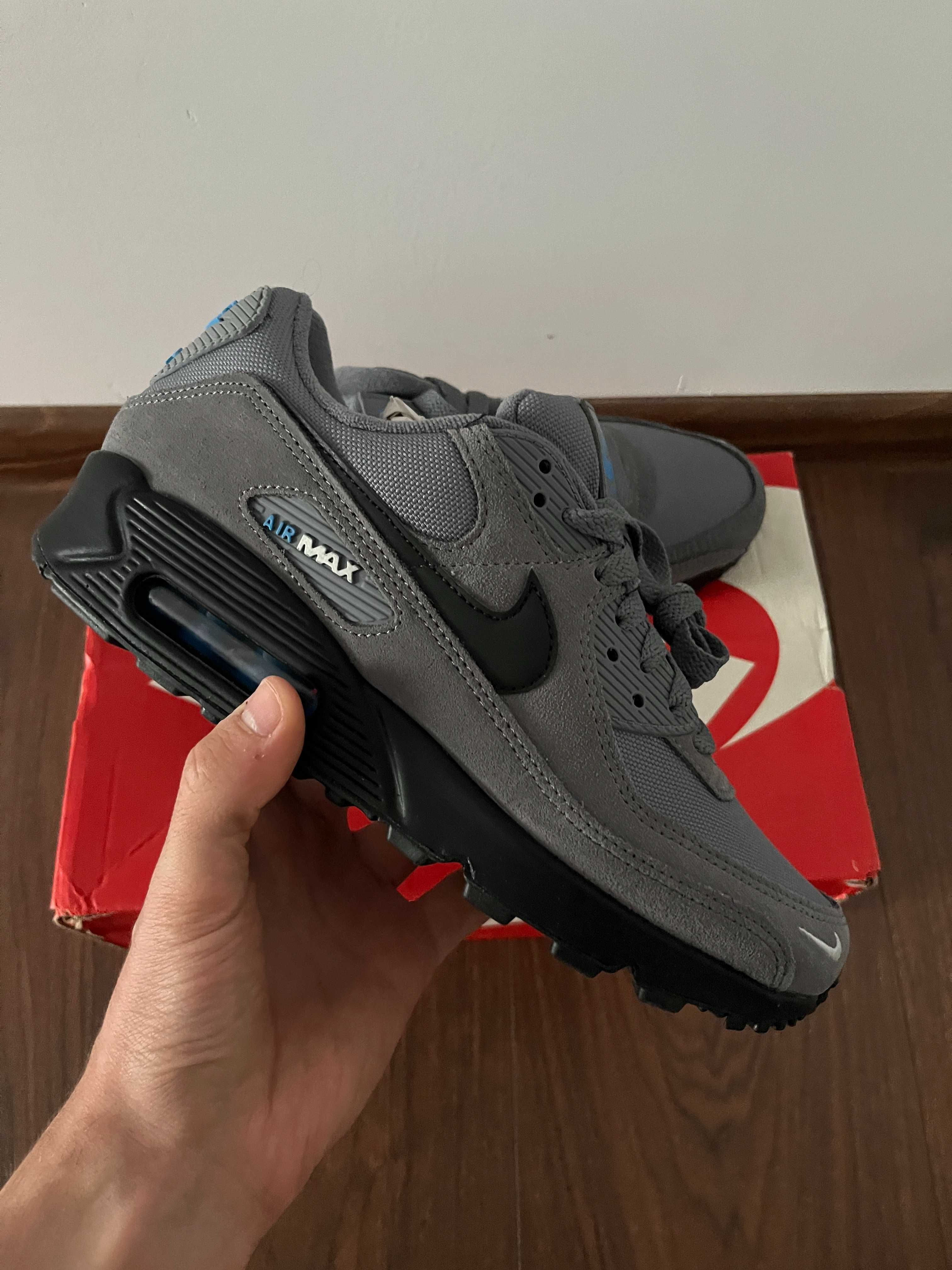 Adidasi Nike Air Max 90 Grey