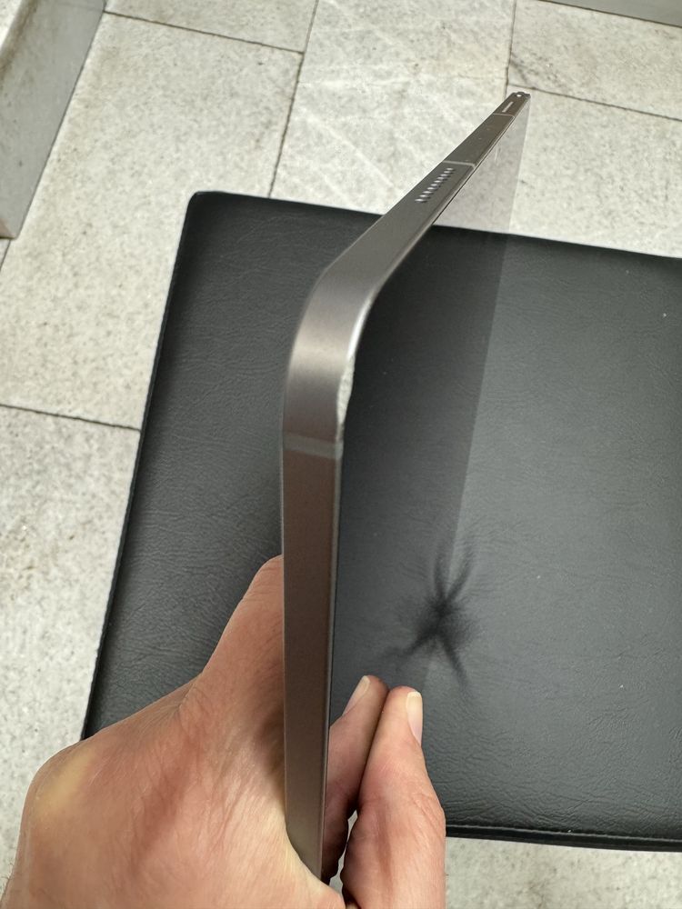 Apple iPad Pro 12.9” (6th gen, 2022) с чип M2