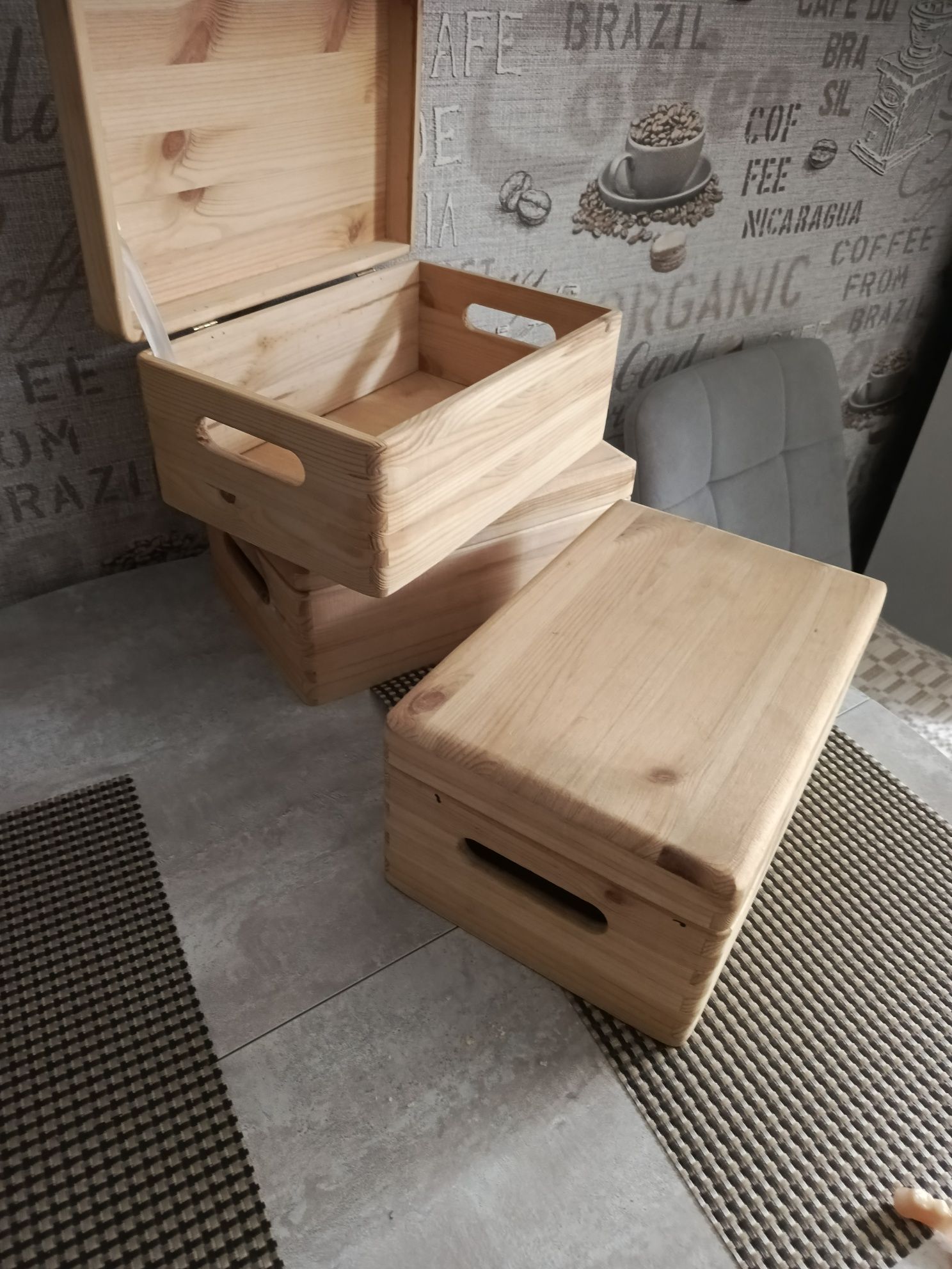 Продам срочно ящички