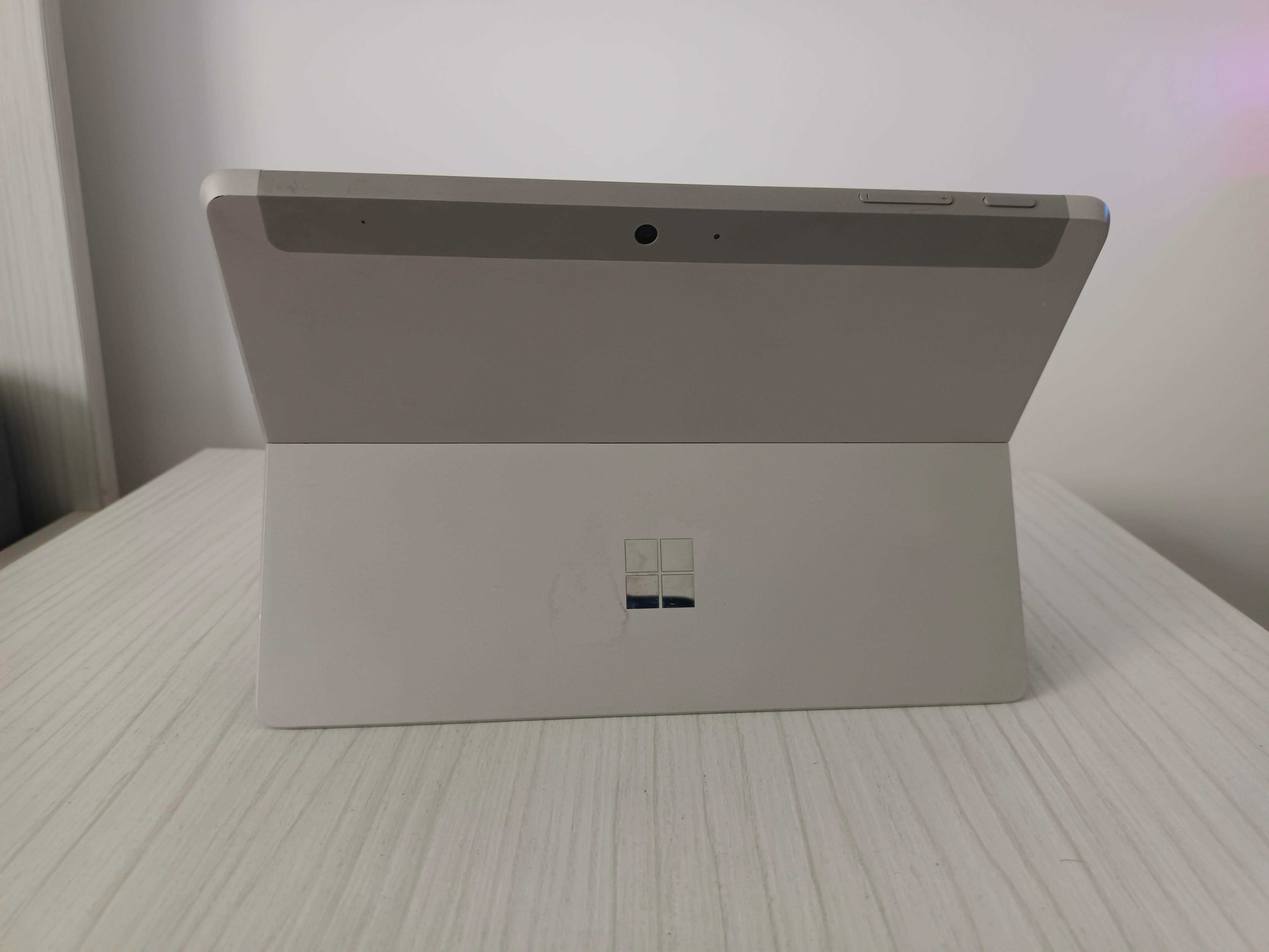 Tableta Microsoft Surface Go, 10", Intel 4415Y, 8GB RAM, 128GB, Silver