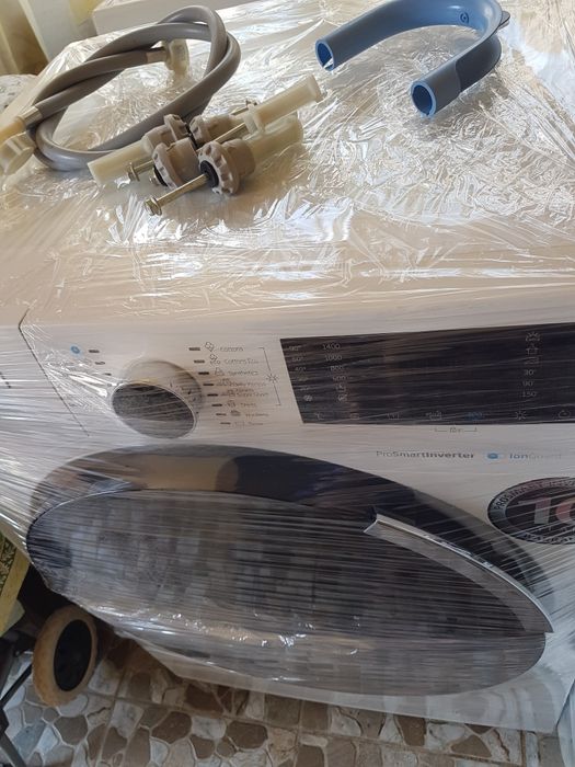 Masina de spalat Beko cu uscator 8kg/5kg 1400rpm A +++ PRO SMART INVER