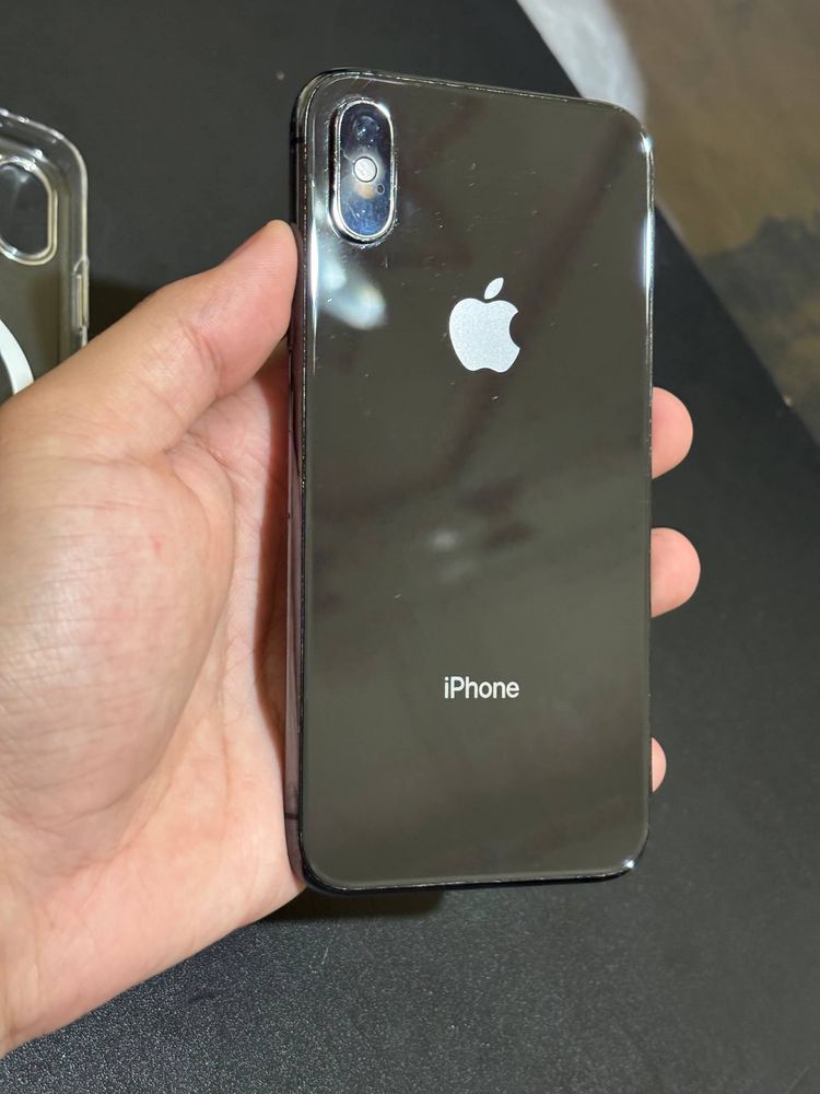 Iphone xs 64gb black