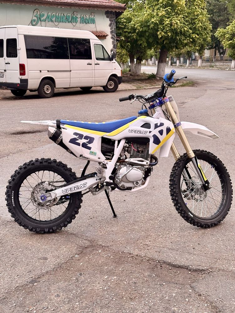 Кросов Мотор 250кубика,Upbeat 250cc