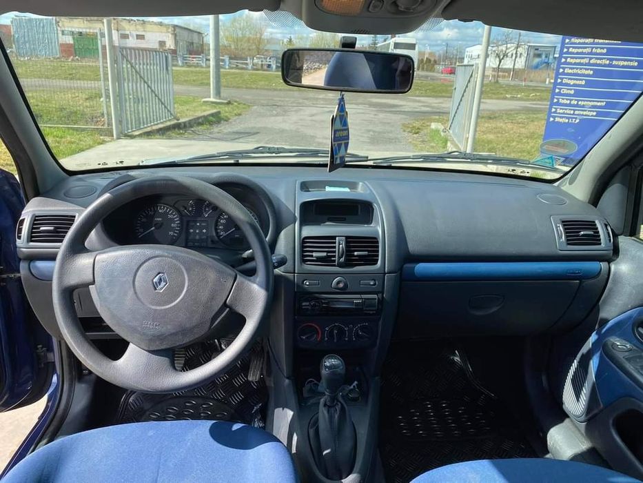 Vand masina Renault Clio II