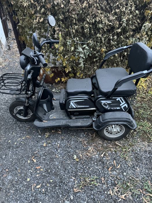 Электрический мопед