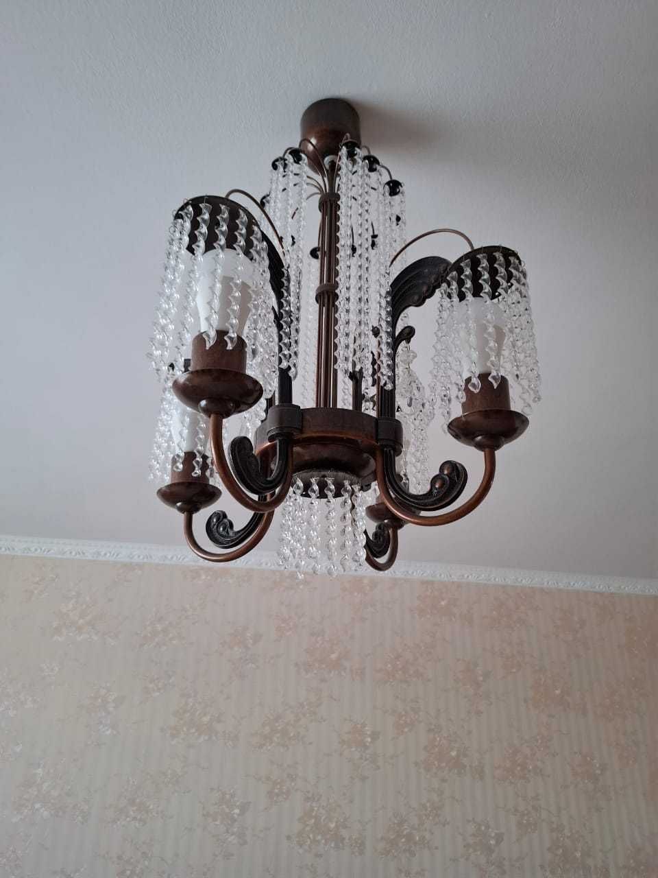 Продам люстру винтажную